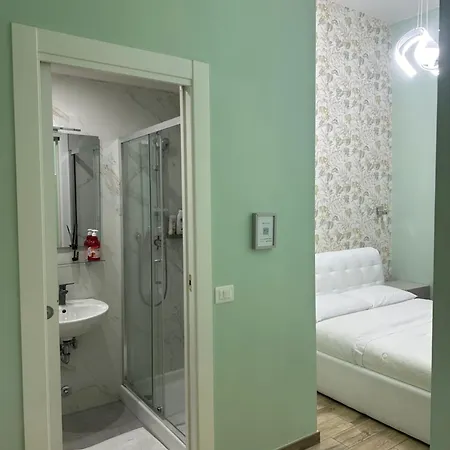 Lin Mare Konukevi Roma