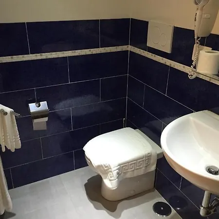 Konukevi Lin Mare Roma